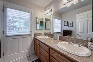 24525 Desert Ave, Newhall, CA 91321 - Photo 45