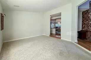 24525 Desert Ave, Newhall, CA 91321 - Photo 9