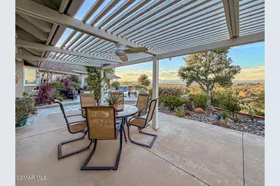 24525 Desert Avenue, Newhall, CA 91321 - Photo 23