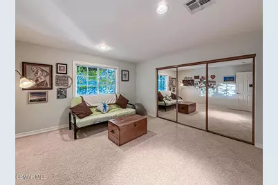 24525 Desert Avenue, Newhall, CA 91321 - Photo 47