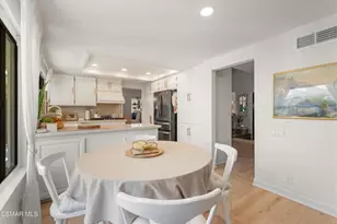 23503 Via Decano, Valencia, CA 91355 - Photo 11