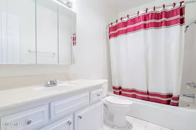 7908 Via Magdalena, Burbank, CA 91504 - Photo 21