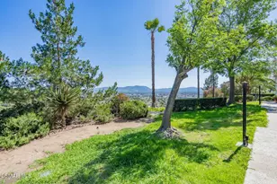 7908 Via Magdalena, Burbank, CA 91504 - Photo 27