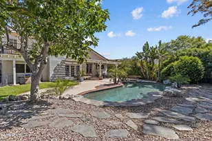 29100 Oakpath Dr, Agoura Hills, CA 91301 - Photo 37