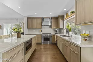 29100 Oakpath Dr, Agoura Hills, CA 91301 - Photo 15