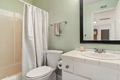 105 Smoke Tree Avenue, Oak Park, CA 91377 - Photo 25