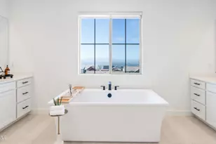 21242 W Wild Flower Way, Chatsworth, CA 91311 - Photo 19