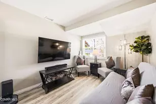 1208 Rambling Rd, Simi Valley, CA 93065 - Photo 21