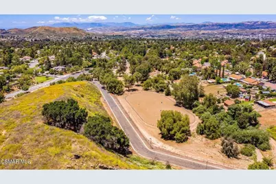 1208 Rambling Road, Simi Valley, CA 93065 - Photo 89