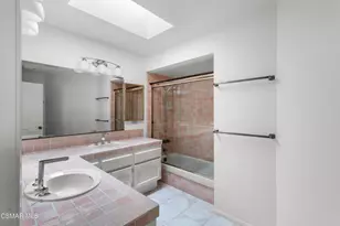 5045 Wagner Way, Oak Park, CA 91377 - Photo 55