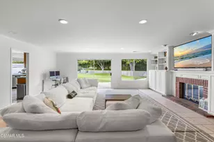 5045 Wagner Way, Oak Park, CA 91377 - Photo 33