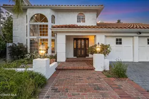 5045 Wagner Way, Oak Park, CA 91377 - Photo 3