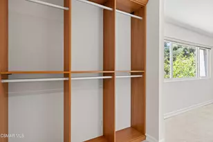 1055 Barrow Ct, Westlake Village, CA 91361 - Photo 31