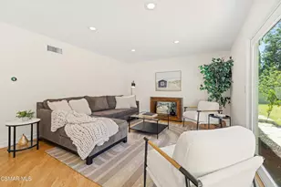 1055 Barrow Ct, Westlake Village, CA 91361 - Photo 15