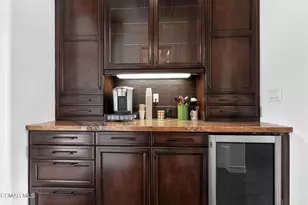 9651 Sagebrush Ave, Chatsworth, CA 91311 - Photo 17