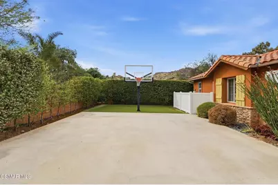 9651 Sagebrush Avenue, Chatsworth, CA 91311 - Photo 49