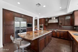 9651 Sagebrush Ave, Chatsworth, CA 91311 - Photo 19