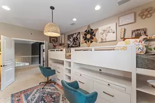 348 Hill Valley Ct, Simi Valley, CA 93065 - Photo 37