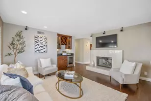 1660 Shadow Oaks Pl, Thousand Oaks, CA 91362 - Photo 17