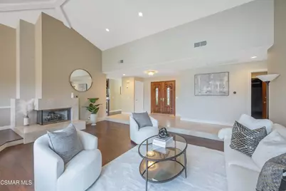 1660 Shadow Oaks Place, Thousand Oaks, CA 91362 - Photo 9