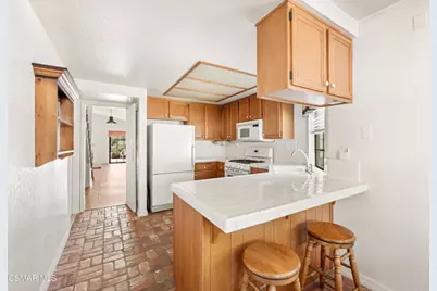 752 Wind Willow Way, Simi Valley, CA 93065 - Photo 13