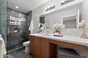 3722 Degnan Blvd, Los Angeles, CA 90018 - Photo 21