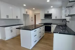 22 Van Dyke St, Thousand Oaks, CA 91360 - Photo 11