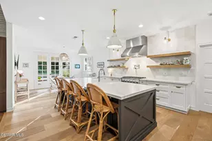 4398 Golf Course Dr, Westlake Village, CA 91362 - Photo 11