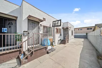 9206 Hoover Street, Los Angeles, CA 90044 - Photo 5