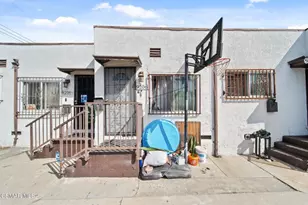 9206 Hoover St, Los Angeles, CA 90044 - Photo 7