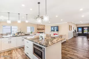 817 N Calle La Sombra, Camarillo, CA 93010 - Photo 15