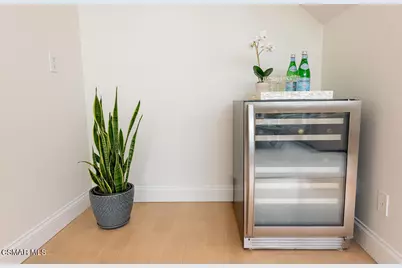 2339 E Meadowland Court, Westlake Village, CA 91361 - Photo 17