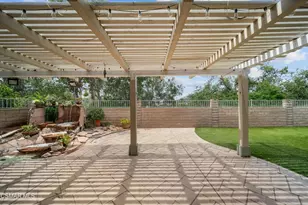 561 Walter Ave, Newbury Park, CA 91320 - Photo 35