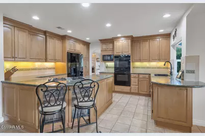 1894 Rambling Road, Simi Valley, CA 93065 - Photo 11