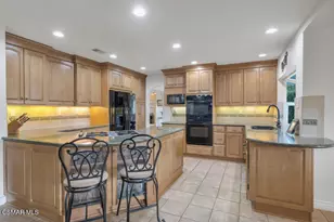 1894 Rambling Rd, Simi Valley, CA 93065 - Photo 11