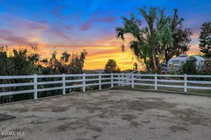 1894 Rambling Rd, Simi Valley, CA 93065 - Photo 5