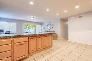 1816 Hillary Ct, Simi Valley, CA 93065 - Photo 17