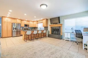 1816 Hillary Ct, Simi Valley, CA 93065 - Photo 21