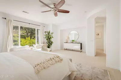 861 Alexandra Court, Oak Park, CA 91377 - Photo 25
