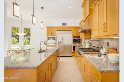 861 Alexandra Court, Oak Park, CA 91377 - Photo 9