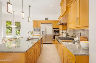 861 Alexandra Ct, Oak Park, CA 91377 - Photo 9