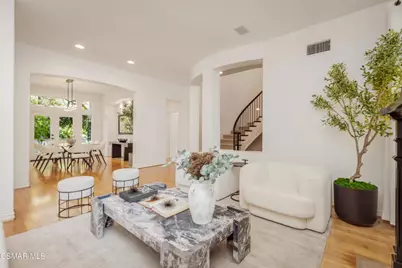 861 Alexandra Court, Oak Park, CA 91377 - Photo 5
