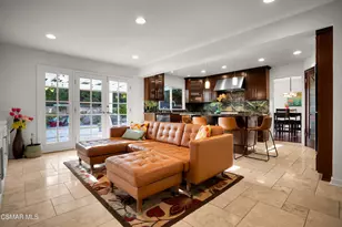 217 Parkview Dr, Oak Park, CA 91377 - Photo 19