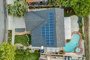 217 Parkview Dr, Oak Park, CA 91377 - Photo 47
