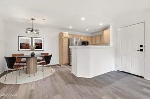 653 Oak Run Trail, Oak Park, CA 91377 - Photo 9