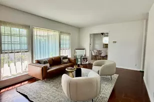 7002 Aura Ave, Reseda, CA 91335 - Photo 17