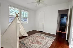 7002 Aura Ave, Reseda, CA 91335 - Photo 25