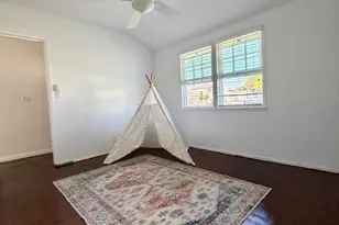 7002 Aura Ave, Reseda, CA 91335 - Photo 23