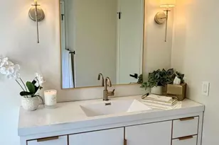 23275 Park Ensenada, Calabasas, CA 91302 - Photo 11