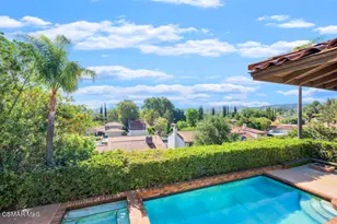 23275 Park Ensenada, Calabasas, CA 91302 - Photo 3